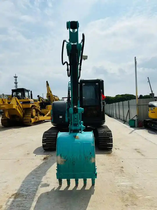 Original Color 7 Ton Hydraulic Excavator Kobelco Sk75-8 Mini Tracked Excavator With Quality Warranty In Shanghai - Máy xúc bánh xích: hình 2 Original Color 7 Ton Hydraulic Excavator Kobelco Sk75-8 Mini Tracked Excavator With Quality Warranty In Shanghai - Máy xúc bánh xích: hình 2