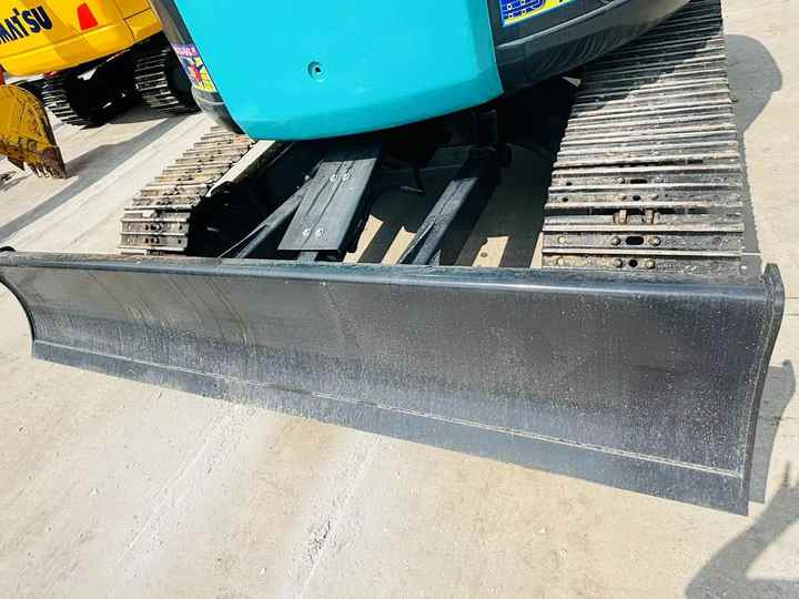 Original Color 7 Ton Hydraulic Excavator Kobelco Sk75-8 Mini Tracked Excavator With Quality Warranty In Shanghai - Máy xúc bánh xích: hình 5 Original Color 7 Ton Hydraulic Excavator Kobelco Sk75-8 Mini Tracked Excavator With Quality Warranty In Shanghai - Máy xúc bánh xích: hình 5