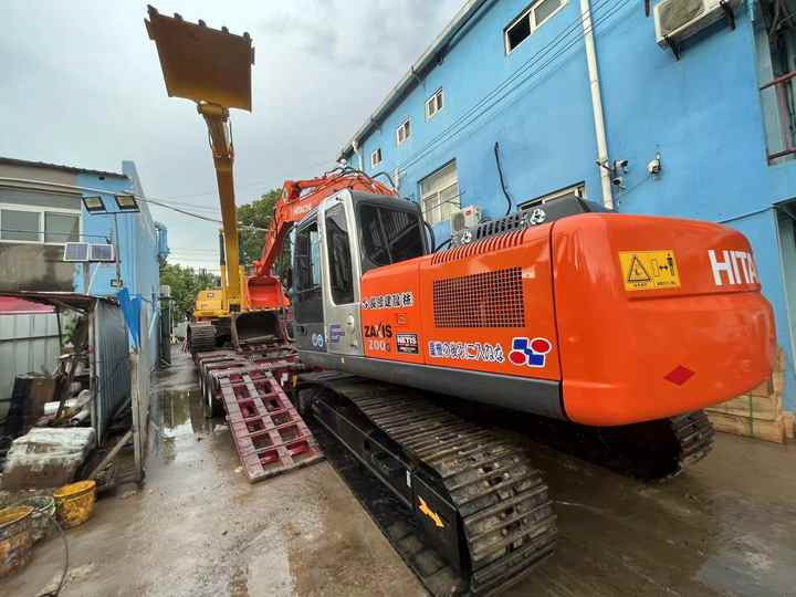 RuiLan Construction Digger Micro Crawler Excavator Used Hitachi ZX200 Crawler Excavator Hot Sale In Stock, Hitachi Excavators - Máy xúc bánh xích: hình 2 RuiLan Construction Digger Micro Crawler Excavator Used Hitachi ZX200 Crawler Excavator Hot Sale In Stock, Hitachi Excavators - Máy xúc bánh xích: hình 2