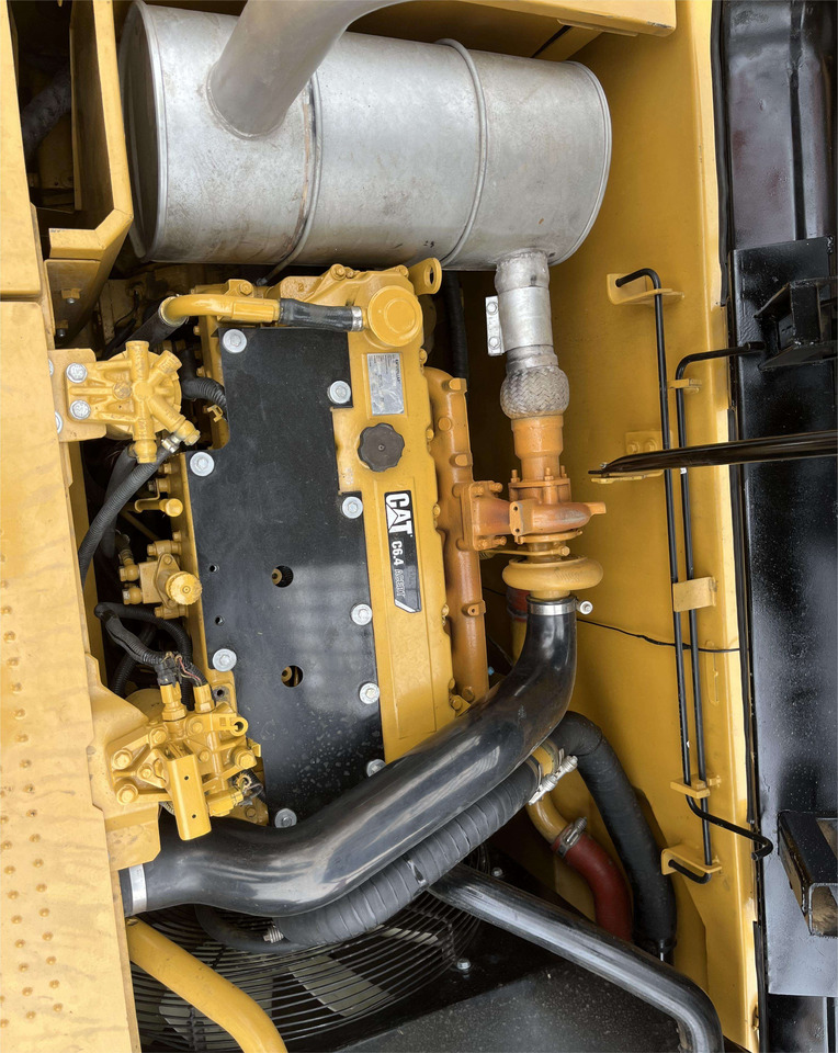 Second Hand Cat Excavator CAT 320D Japan Used Construction Machine 20ton Excavator cat320d - Máy xúc: hình 2 Second Hand Cat Excavator CAT 320D Japan Used Construction Machine 20ton Excavator cat320d - Máy xúc: hình 2