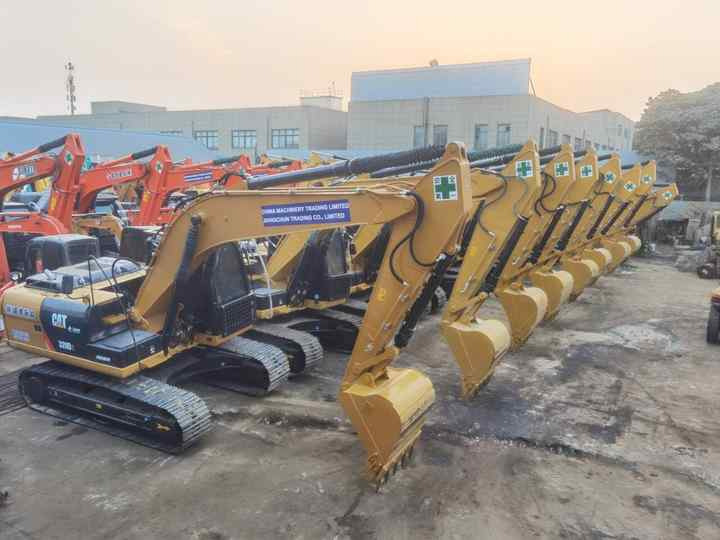 Second Hand Large Excavator CAT 320D 320d2 Caterpillar 20 Ton Used Crawler Excavator Caterpillar 320 Excavators - Máy xúc: hình 5 Second Hand Large Excavator CAT 320D 320d2 Caterpillar 20 Ton Used Crawler Excavator Caterpillar 320 Excavators - Máy xúc: hình 5