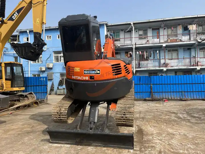 Second Hand excellent original mini excavator hitachi used ZX55 ZX60 ZX70 small used excavator made in Japan for sale - Máy xúc bánh xích: hình 5 Second Hand excellent original mini excavator hitachi used ZX55 ZX60 ZX70 small used excavator made in Japan for sale - Máy xúc bánh xích: hình 5