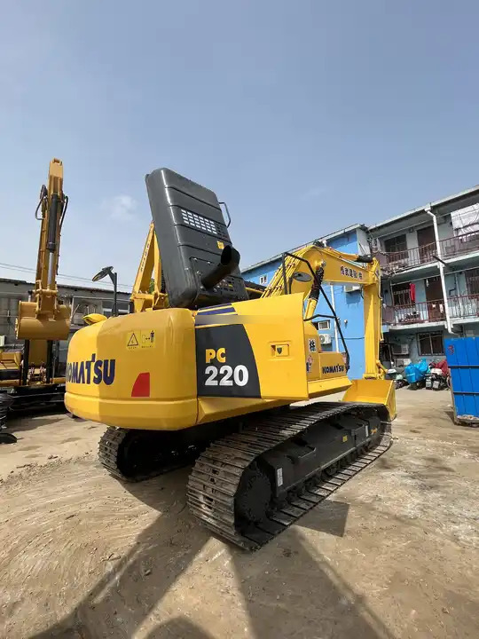 Second hand komatsu PC200 pc200-7 pc200-8 pc220 excavator low price high quality Construction works machinery in good condition - Máy xúc bánh xích: hình 3 Second hand komatsu PC200 pc200-7 pc200-8 pc220 excavator low price high quality Construction works machinery in good condition - Máy xúc bánh xích: hình 3