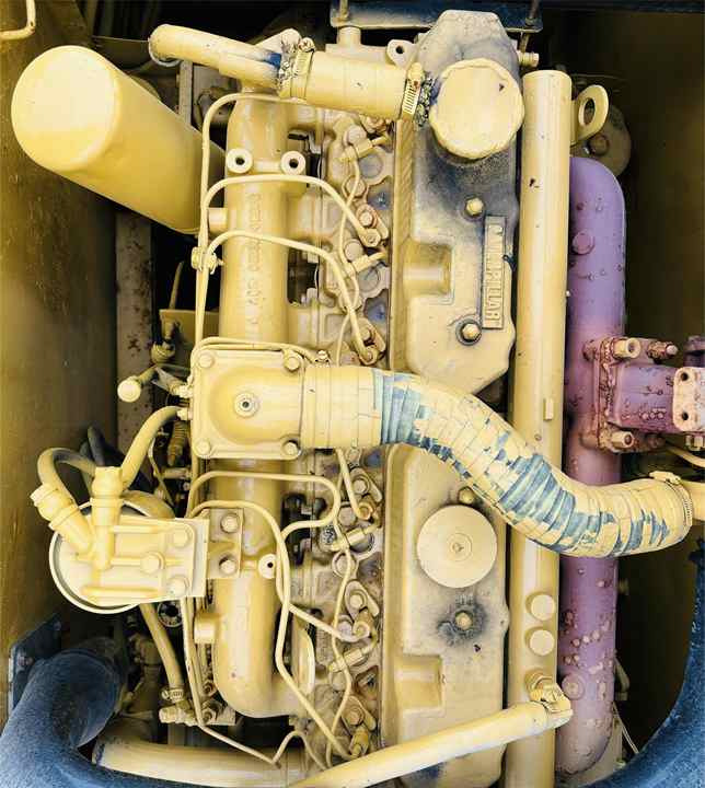 Super Good Condition Japanese Made Used Cat 320b 320bl Hydraulic Tracked Excavator At Favorable Price In Shanghai - Máy xúc bánh xích: hình 5 Super Good Condition Japanese Made Used Cat 320b 320bl Hydraulic Tracked Excavator At Favorable Price In Shanghai - Máy xúc bánh xích: hình 5