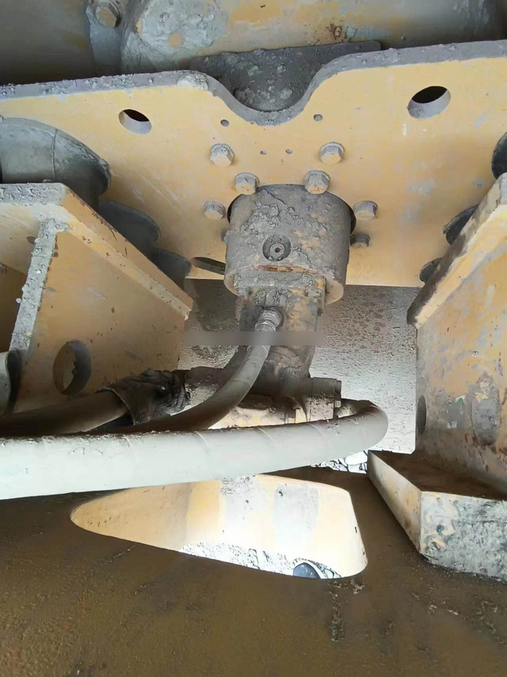 Used CAT CS76XT for sale Second hand caterpillar roller in good condition high brand quality, affordable and in stock - Máy đầm: hình 5 Used CAT CS76XT for sale Second hand caterpillar roller in good condition high brand quality, affordable and in stock - Máy đầm: hình 5
