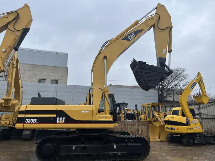 Used Caterpillar CAT 330BL excavator Japan Used CAT330BL 330CL Second Hand hydraulic crawler excavator in stock - Máy xúc bánh xích: hình 5 Used Caterpillar CAT 330BL excavator Japan Used CAT330BL 330CL Second Hand hydraulic crawler excavator in stock - Máy xúc bánh xích: hình 5