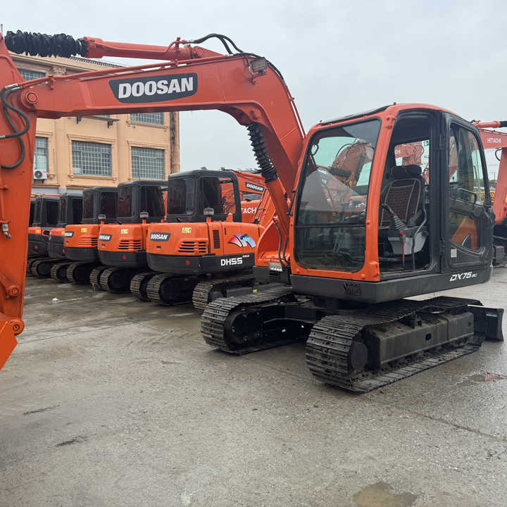 Used Excavator Doosan Dx75-9C Excavators Earth-moving Machinery Doosan Dx60 Dx80 Dx75-9c Dx225 Dh55 Dx60-9c for Sale - Máy xúc bánh xích: hình 1 Used Excavator Doosan Dx75-9C Excavators Earth-moving Machinery Doosan Dx60 Dx80 Dx75-9c Dx225 Dh55 Dx60-9c for Sale - Máy xúc bánh xích: hình 1