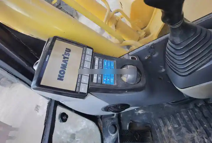 Used Excavators Machine Komatsu Pc220-8 Original 20 Ton Construction Equipments Second Hand Crawler Digger For Sale - Máy xúc bánh xích: hình 4 Used Excavators Machine Komatsu Pc220-8 Original 20 Ton Construction Equipments Second Hand Crawler Digger For Sale - Máy xúc bánh xích: hình 4