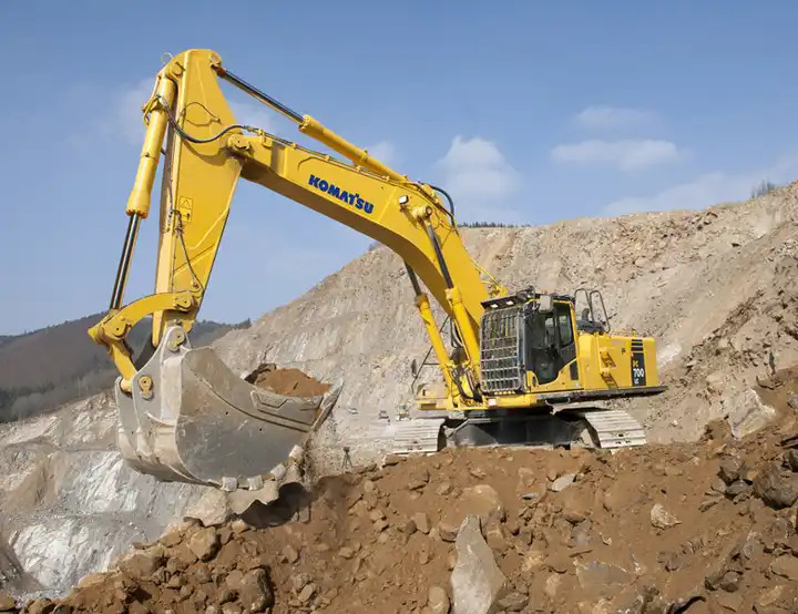 Used Komatsu PC700 Excavator Low Price for Sale Used Excavator PC220 PC200 PC240 PC650 PC700 PC800 - Máy xúc: hình 1 Used Komatsu PC700 Excavator Low Price for Sale Used Excavator PC220 PC200 PC240 PC650 PC700 PC800 - Máy xúc: hình 1