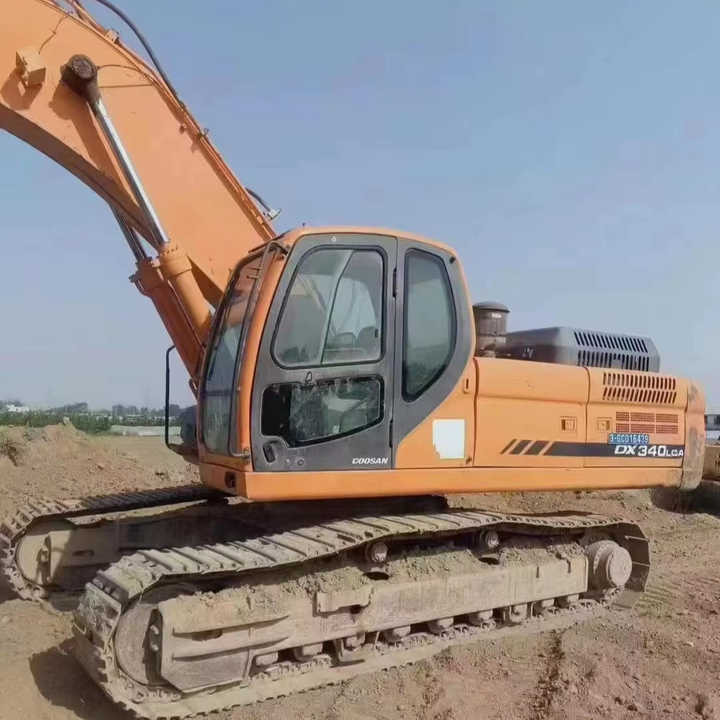 Used Original Korea Doosan 34 Ton Excavator with Cheap Price and Good Condition DOOSAN Dx340LCA Dx225 Dx330 DX360for Sale - Máy xúc: hình 1 Used Original Korea Doosan 34 Ton Excavator with Cheap Price and Good Condition DOOSAN Dx340LCA Dx225 Dx330 DX360for Sale - Máy xúc: hình 1