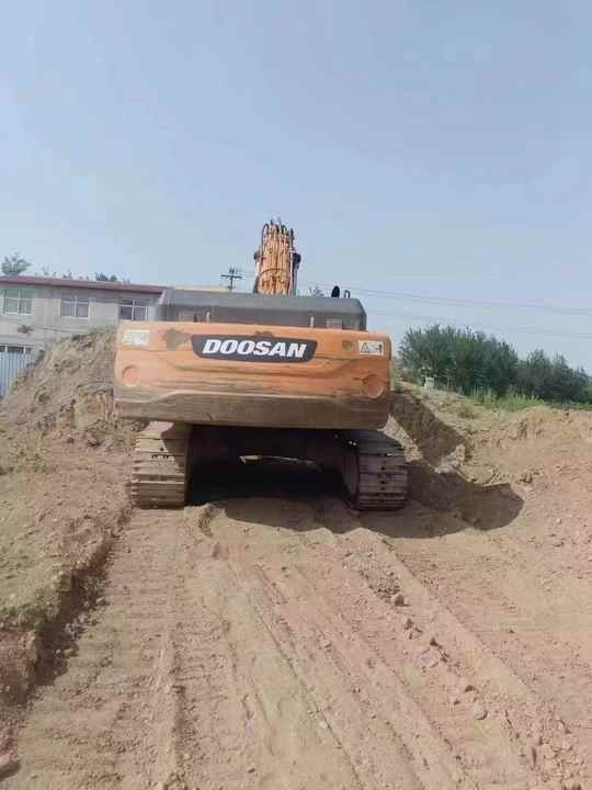 Used Original Korea Doosan 34 Ton Excavator with Cheap Price and Good Condition DOOSAN Dx340LCA Dx225 Dx330 DX360for Sale - Máy xúc bánh xích: hình 5 Used Original Korea Doosan 34 Ton Excavator with Cheap Price and Good Condition DOOSAN Dx340LCA Dx225 Dx330 DX360for Sale - Máy xúc bánh xích: hình 5