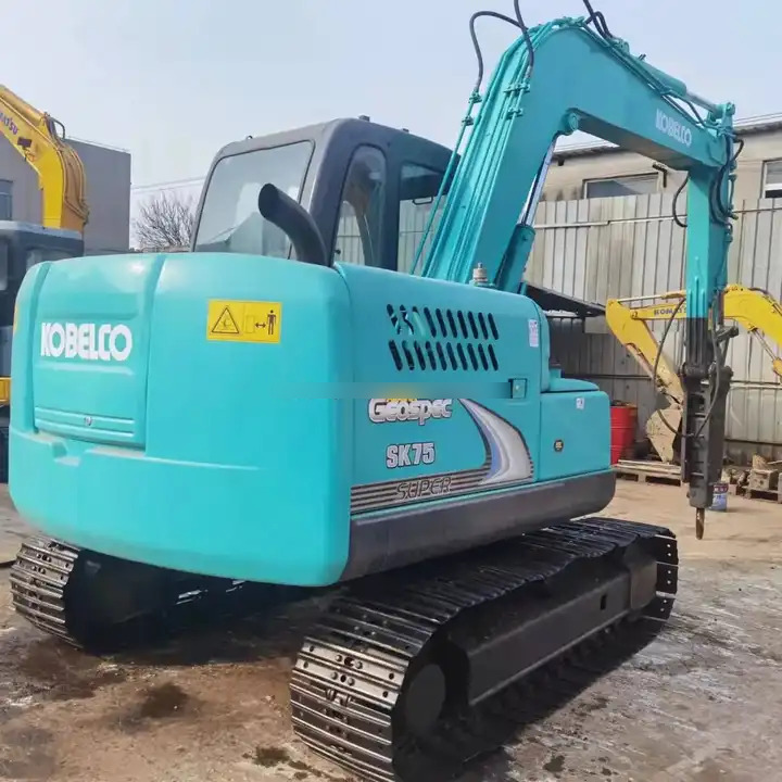 Used excavator kobelco sk75-8, second hand 7tons good Quality Kobelco sk75 excavator Sk75-8 Japan SK75-8 crawler excavat - Máy xúc mini: hình 1 Used excavator kobelco sk75-8, second hand 7tons good Quality Kobelco sk75 excavator Sk75-8 Japan SK75-8 crawler excavat - Máy xúc mini: hình 1