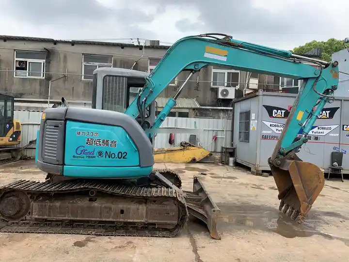 Used hydraulic Crawler Excavator Excavator Machine 7 Ton Kobelco SK75 Excavator good construction machinery for sale - Máy xúc mini: hình 5 Used hydraulic Crawler Excavator Excavator Machine 7 Ton Kobelco SK75 Excavator good construction machinery for sale - Máy xúc mini: hình 5