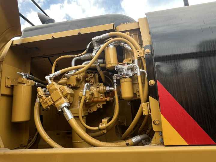 Perfect performance caterpillar Used 336D2L 336D2 336D Hydraulic Crawler Excavator Suitable For Construction - Máy xúc bánh xích: hình 3 Perfect performance caterpillar Used 336D2L 336D2 336D Hydraulic Crawler Excavator Suitable For Construction - Máy xúc bánh xích: hình 3