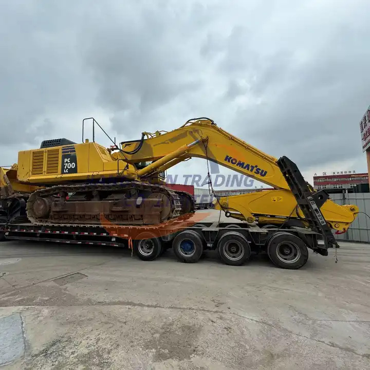 Second hand nice price good condition komatsu pc650 pc600 pc700 65 ton large excavator - Máy xúc: hình 1 Second hand nice price good condition komatsu pc650 pc600 pc700 65 ton large excavator - Máy xúc: hình 1
