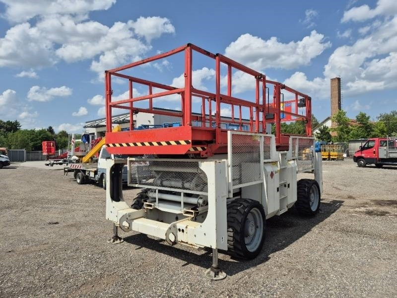 Genie GS3390 - 12,06 m - 4x4 - diesel - Máy nâng người hình kéo: hình 2 Genie GS3390 - 12,06 m - 4x4 - diesel - Máy nâng người hình kéo: hình 2