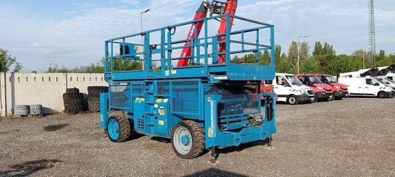 Genie GS4390 - 15,11m, diesel, 4x4 - Máy nâng người hình kéo: hình 1 Genie GS4390 - 15,11m, diesel, 4x4 - Máy nâng người hình kéo: hình 1