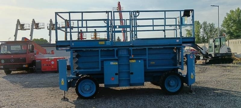 Genie GS4390 - 15,11m, diesel, 4x4 - Máy nâng người hình kéo: hình 5 Genie GS4390 - 15,11m, diesel, 4x4 - Máy nâng người hình kéo: hình 5