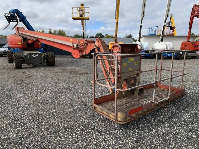 Genie S-105 - 34 m - 4x4 - diesel - Xe nâng người nhiều khớp nối: hình 1 Genie S-105 - 34 m - 4x4 - diesel - Xe nâng người nhiều khớp nối: hình 1