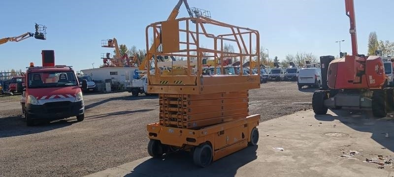 Haulotte Compact 14 - 14 m, electric - Máy nâng người hình kéo: hình 2 Haulotte Compact 14 - 14 m, electric - Máy nâng người hình kéo: hình 2