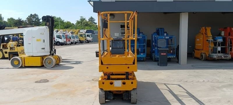 Haulotte Compact 8 - 8m, electric - Máy nâng người hình kéo: hình 3 Haulotte Compact 8 - 8m, electric - Máy nâng người hình kéo: hình 3