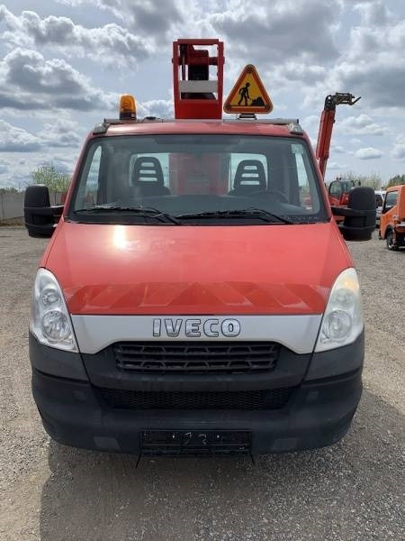 Iveco Daily GSR E179T - 17,1m - 200 kg - Nền bục trên không gắn trên xe tải: hình 3 Iveco Daily GSR E179T - 17,1m - 200 kg - Nền bục trên không gắn trên xe tải: hình 3