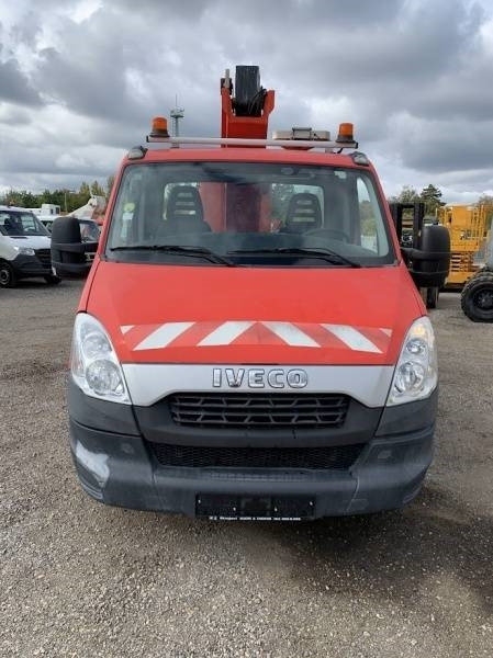 Iveco Daily Isoli PT165 - 16,5 m  - Nền bục trên không gắn trên xe tải: hình 3 Iveco Daily Isoli PT165 - 16,5 m  - Nền bục trên không gắn trên xe tải: hình 3