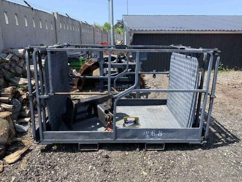 Xe nhấc hình viễn vọng kính Manitou MRT2150 - 20,67m - 5t - 4x4x4: hình 18