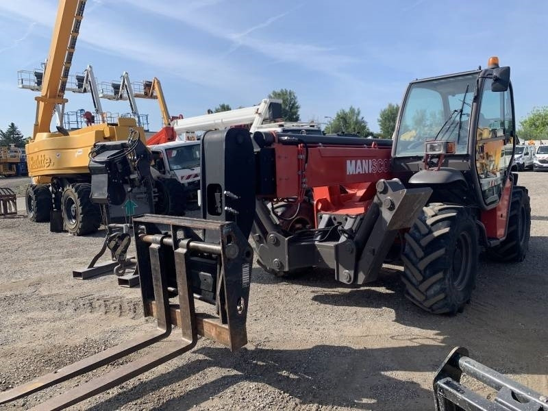 Manitou MVT1332 SL - 13m - 3,2t - 4x4x4 - Xe nhấc hình viễn vọng kính: hình 3 Manitou MVT1332 SL - 13m - 3,2t - 4x4x4 - Xe nhấc hình viễn vọng kính: hình 3