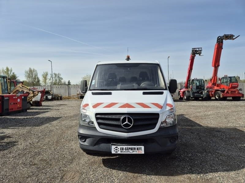 Mercedes-Benz Tipper - Xe ben: hình 4 Mercedes-Benz Tipper - Xe ben: hình 4