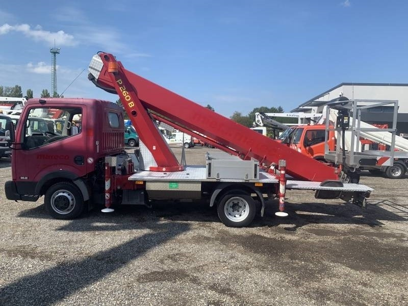 Nissan Cabstar Palfinger P260B - 25,6 m - 230 kg - Nền bục trên không gắn trên xe tải: hình 5 Nissan Cabstar Palfinger P260B - 25,6 m - 230 kg - Nền bục trên không gắn trên xe tải: hình 5