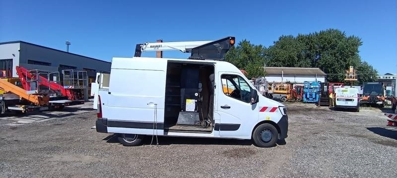 Renault Master Versalift VTL120C EVO - 11,7 m - 120kg - Nền bục trên không gắn trên xe tải: hình 4 Renault Master Versalift VTL120C EVO - 11,7 m - 120kg - Nền bục trên không gắn trên xe tải: hình 4