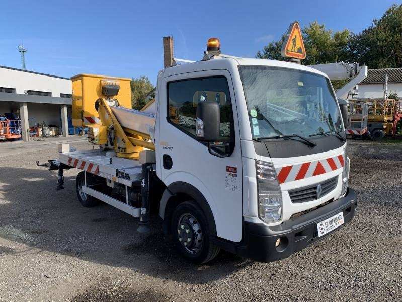 Renault Maxity Multitel MX200 - 20 m - Nền bục trên không gắn trên xe tải: hình 1 Renault Maxity Multitel MX200 - 20 m - Nền bục trên không gắn trên xe tải: hình 1