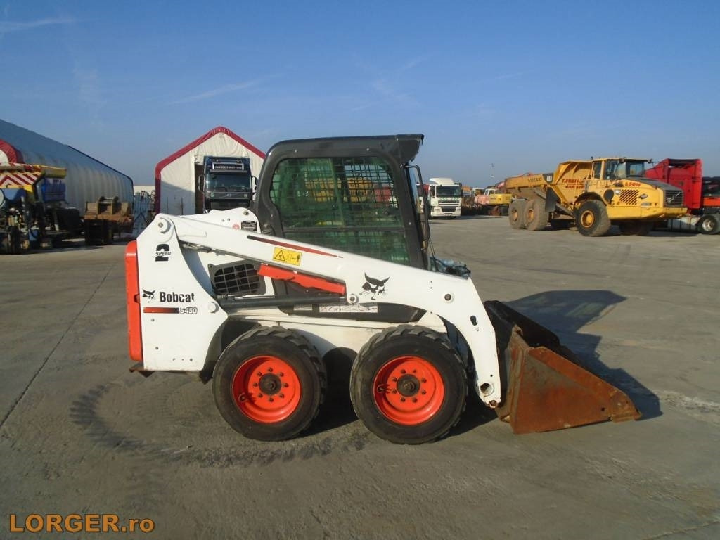 Máy xúc lật đa năng Bobcat S 450: hình 7