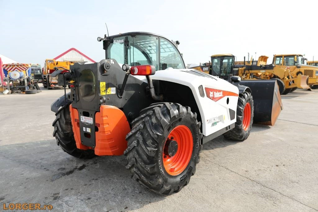 Bobcat TL38.70HF - Xe nhấc hình viễn vọng kính: hình 3 Bobcat TL38.70HF - Xe nhấc hình viễn vọng kính: hình 3