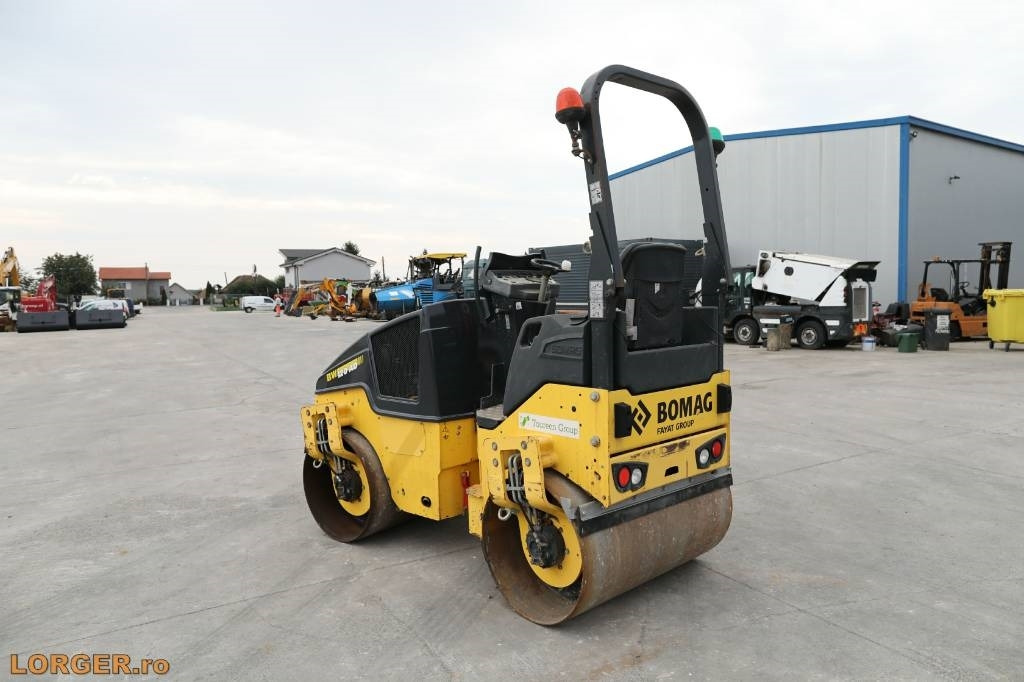 Bomag BW 120 AD-5 - Máy lăn đường: hình 2 Bomag BW 120 AD-5 - Máy lăn đường: hình 2