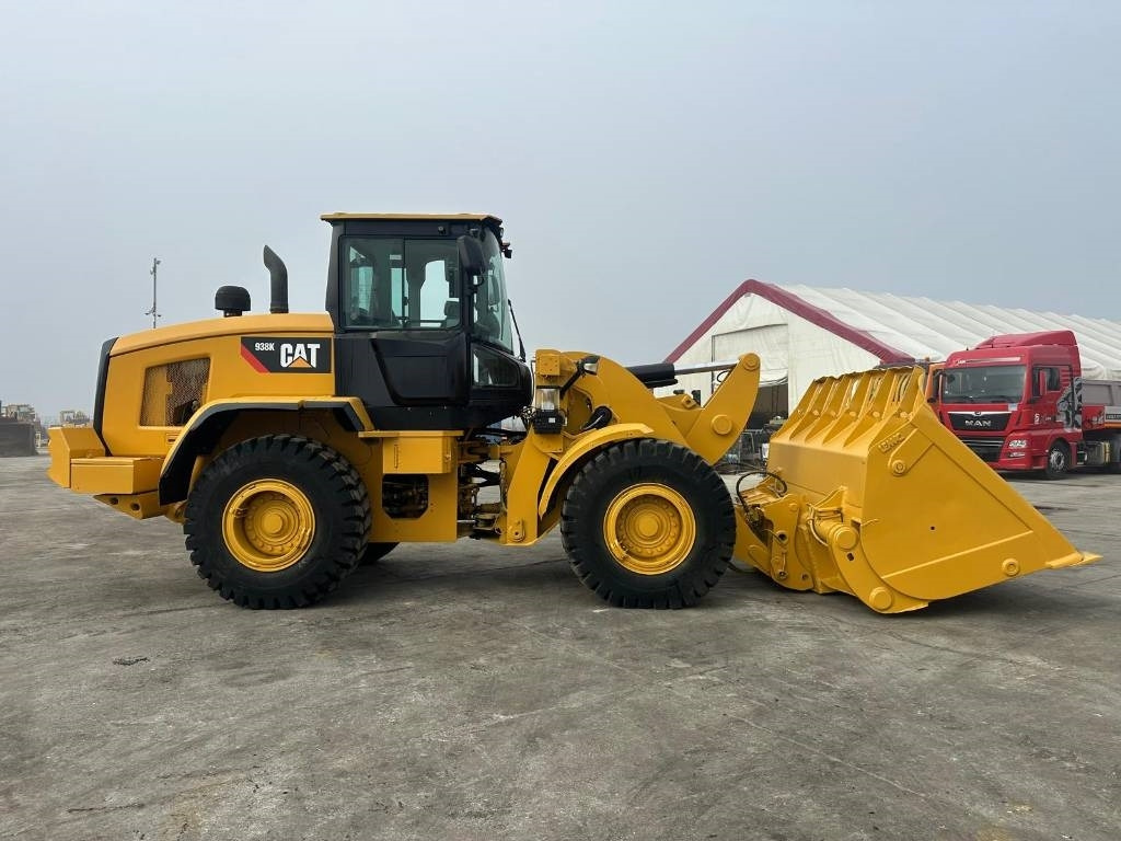 CAT 938 K - Máy xúc lật bánh lốp: hình 4 CAT 938 K - Máy xúc lật bánh lốp: hình 4