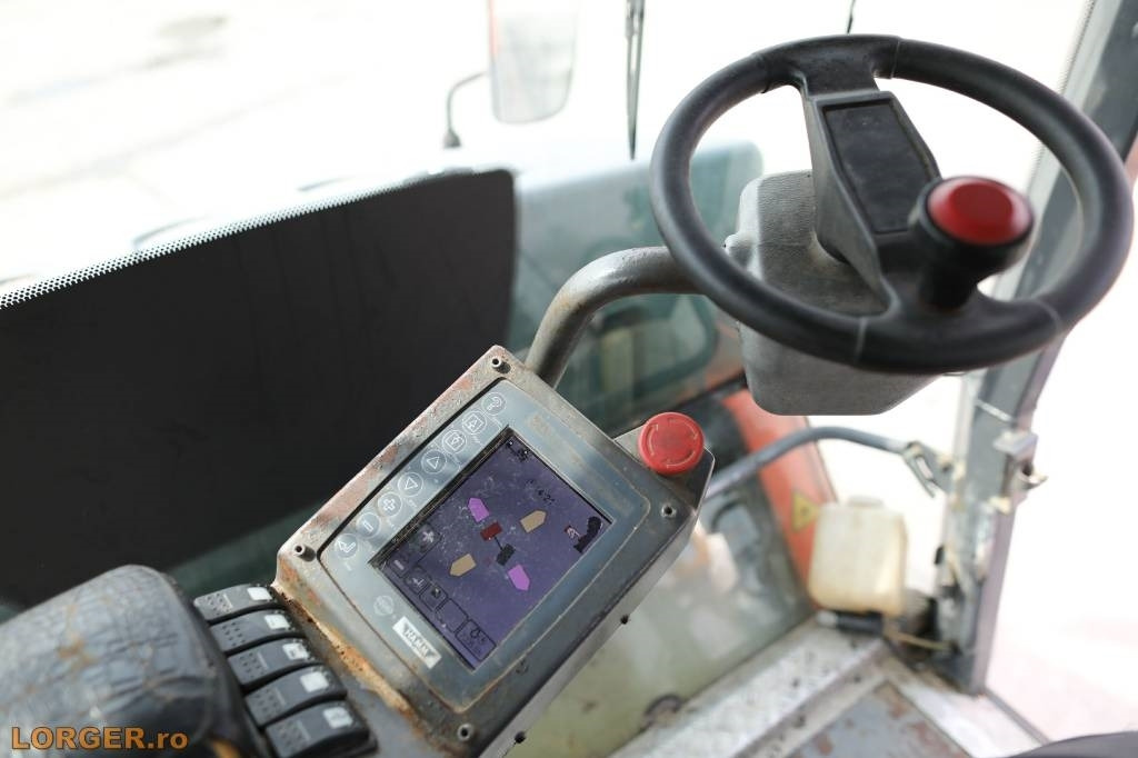 Máy lăn đường Hamm DV 90 VV: hình 10 Máy lăn đường Hamm DV 90 VV: hình 10