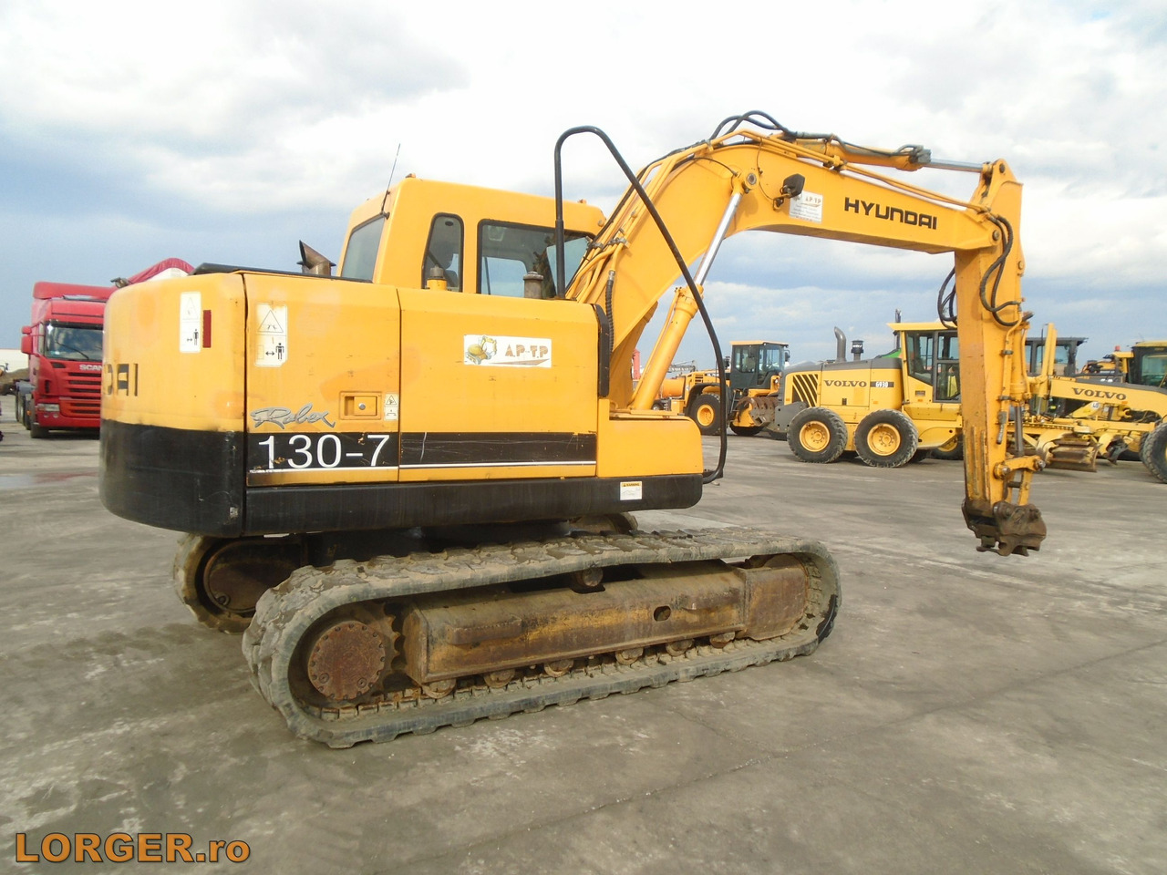 Hyundai Robex 110-7 - Máy xúc bánh xích: hình 3 Hyundai Robex 110-7 - Máy xúc bánh xích: hình 3
