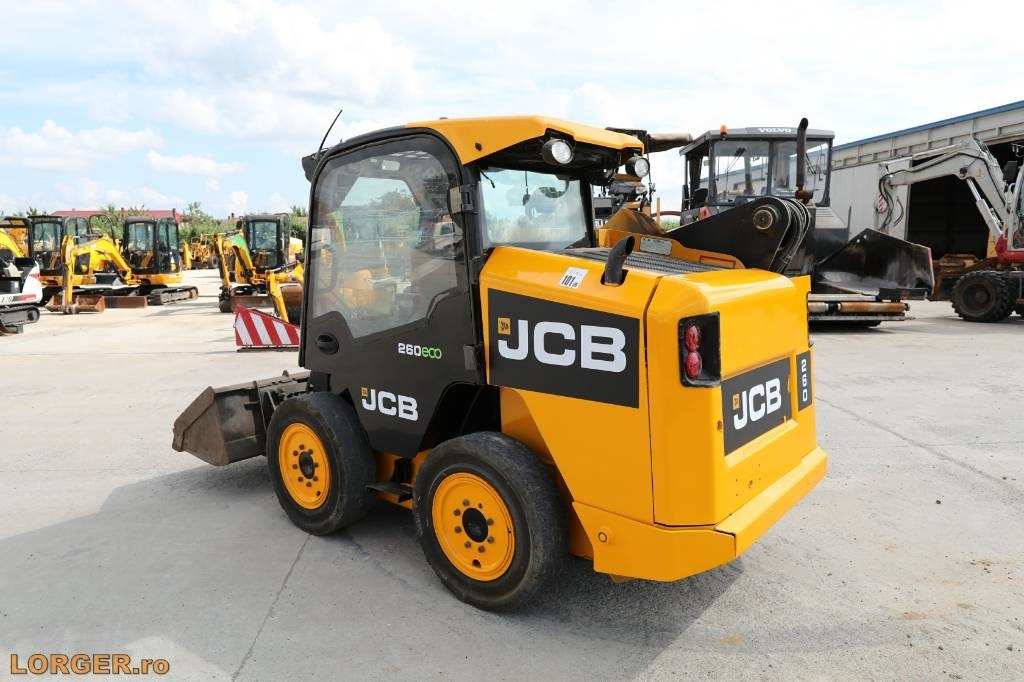JCB 260 ECO - Máy xúc lật đa năng: hình 3 JCB 260 ECO - Máy xúc lật đa năng: hình 3