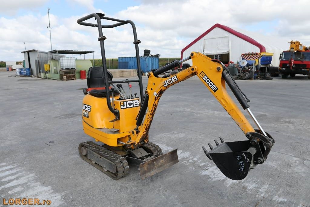 JCB 8008 CTS - Máy xúc mini: hình 4 JCB 8008 CTS - Máy xúc mini: hình 4