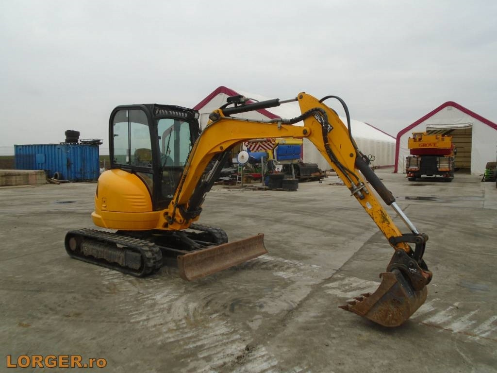 JCB 8035 ZTS - Máy xúc mini: hình 4 JCB 8035 ZTS - Máy xúc mini: hình 4