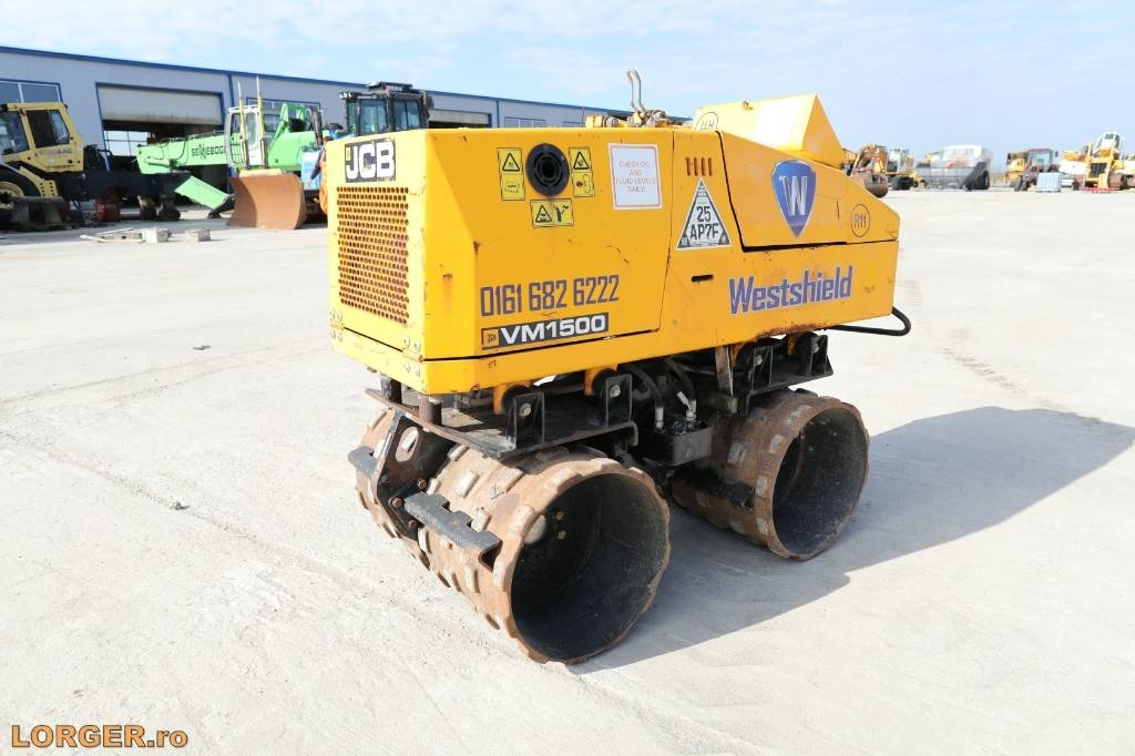 JCB VM 1500 - Máy lăn đường: hình 4 JCB VM 1500 - Máy lăn đường: hình 4