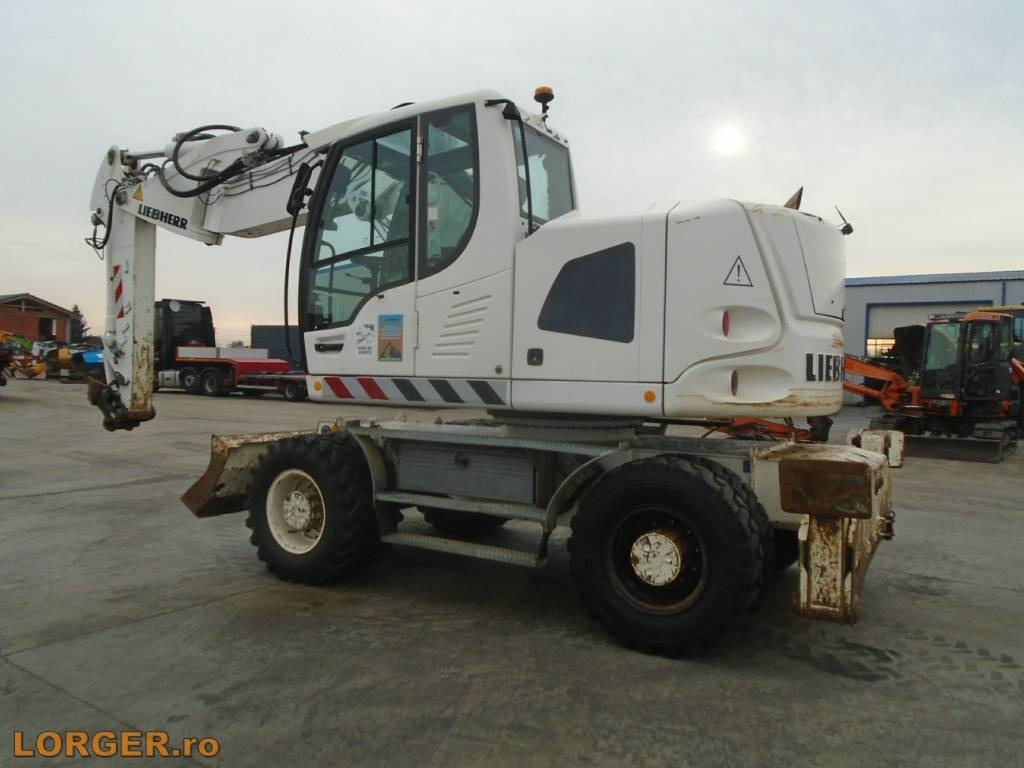 Liebherr A 918 Compact - Máy xúc bánh lốp: hình 2 Liebherr A 918 Compact - Máy xúc bánh lốp: hình 2