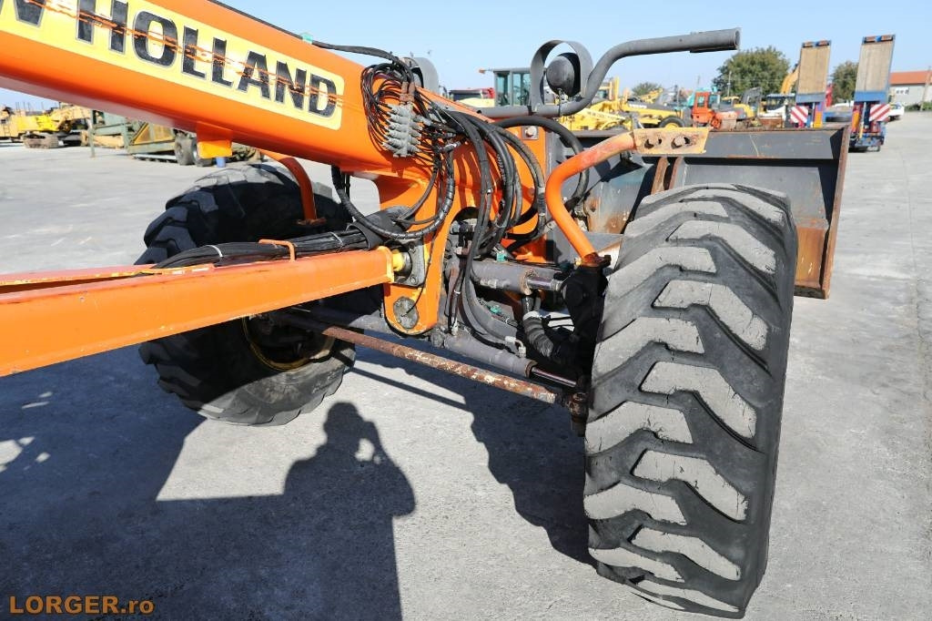 Máy san New Holland F 156.6 A with 3D GPS System: hình 18