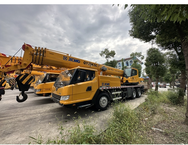 2023 XCMG QY25K - Cẩu bánh lốp: hình 4 2023 XCMG QY25K - Cẩu bánh lốp: hình 4