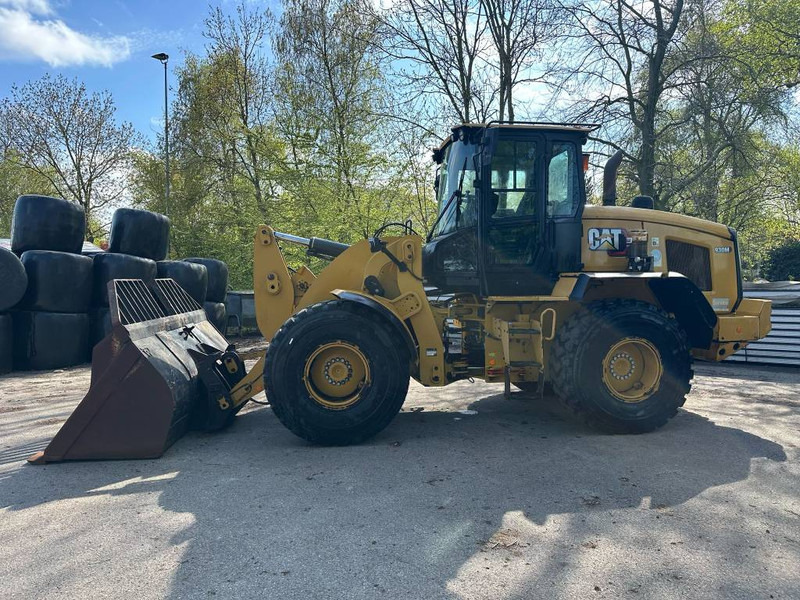 Cat 930M new tires! - Máy xúc lật bánh lốp: hình 2 Cat 930M new tires! - Máy xúc lật bánh lốp: hình 2