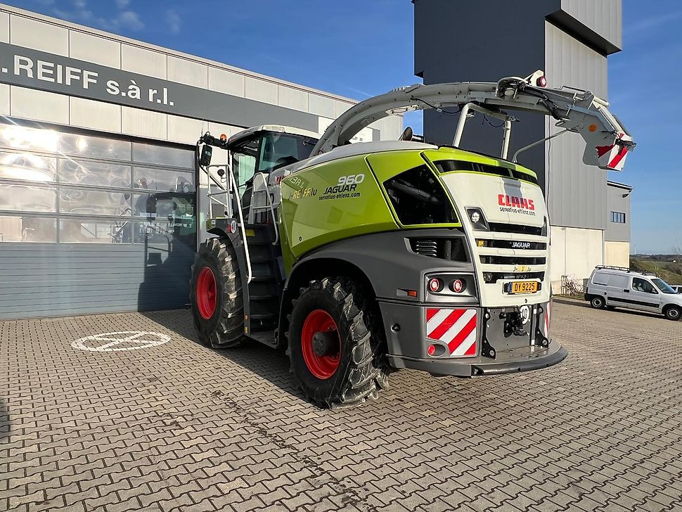 J.Reiff Sarl
Herr Stefan Neukirch - 77 Z.I in den - Máy gặt đập thức ăn gia súc: hình 2 J.Reiff Sarl
Herr Stefan Neukirch - 77 Z.I in den - Máy gặt đập thức ăn gia súc: hình 2