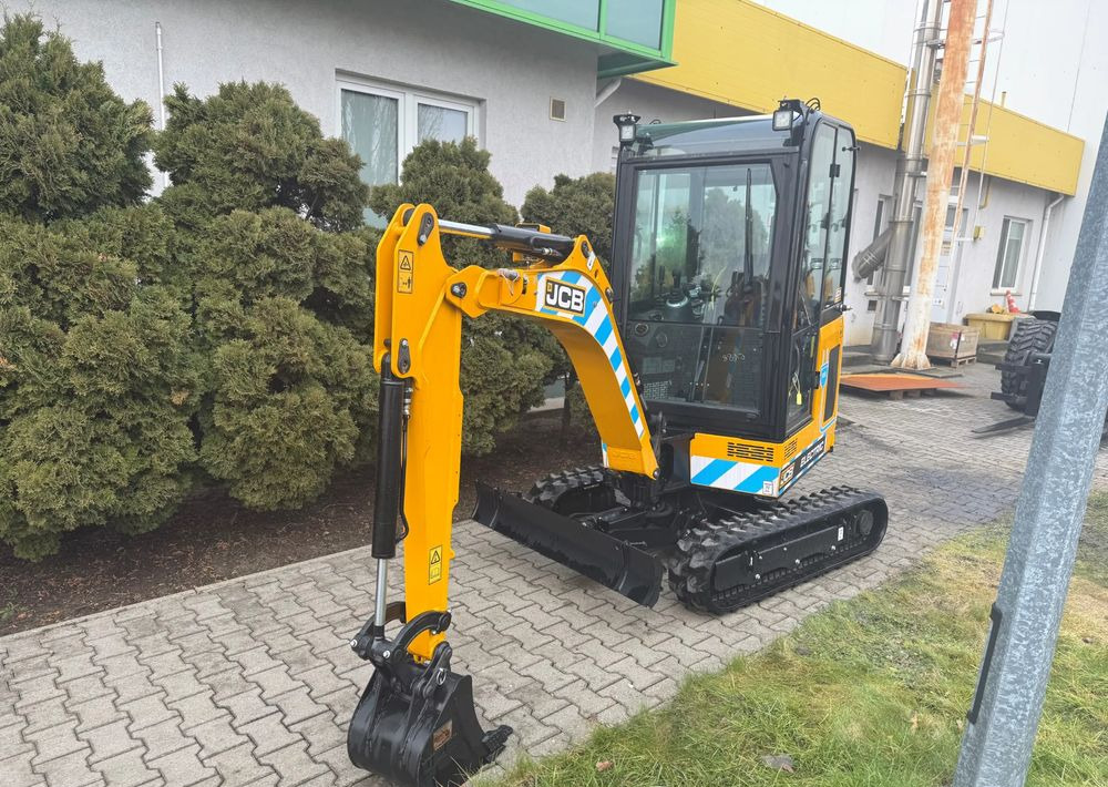 JCB 19C-1E - Máy xúc mini: hình 2 JCB 19C-1E - Máy xúc mini: hình 2