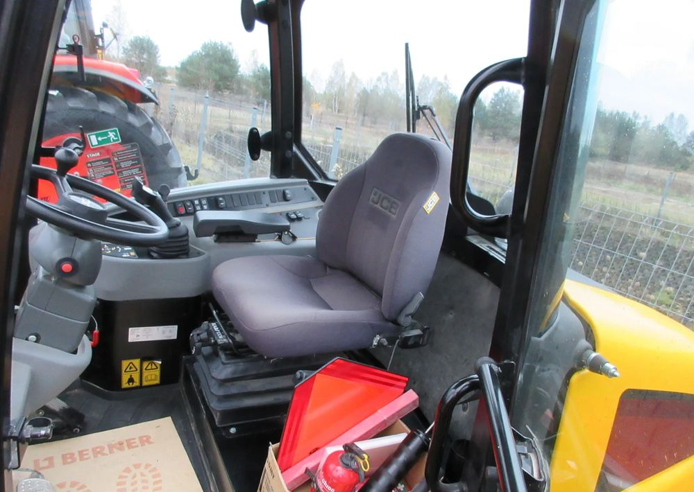 JCB 406 - Máy xúc lật bánh lốp: hình 4 JCB 406 - Máy xúc lật bánh lốp: hình 4